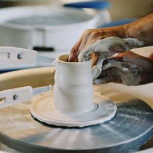 Perfectionnement au tournage en céramique